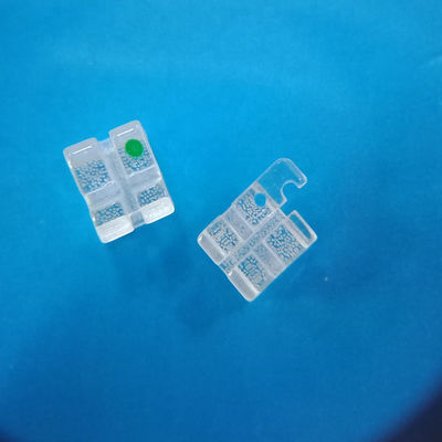 Obtenga una sonrisa perfecta con los soportes de zafiro de 0.022' 0.018'